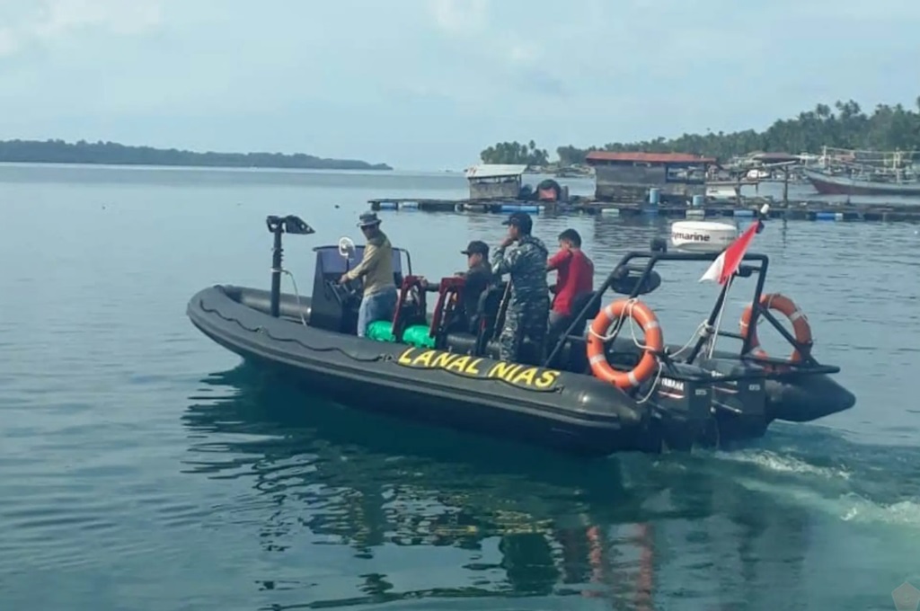 Kisah Heroik Prajurit TNI AL Evakuasi Wisatawan Tenggelam, Sempat Dihantam Ombak 3 Meter