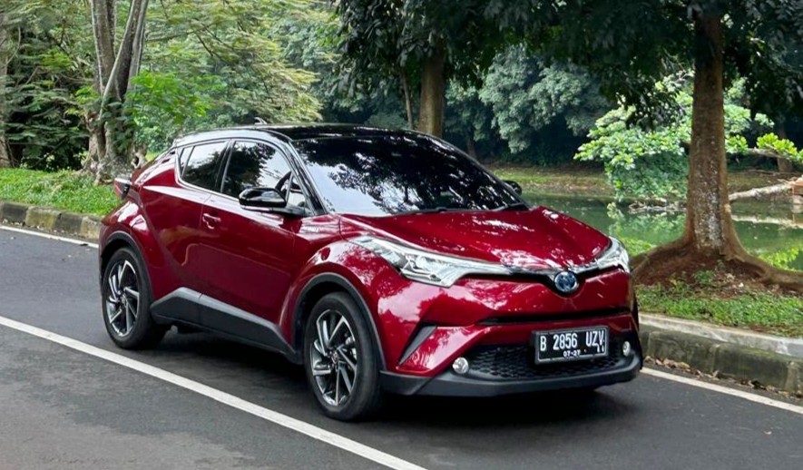 Lebih Praktis dari EV, Konsumen di Dunia Antre Mobil Hybrid hingga Inden Panjang