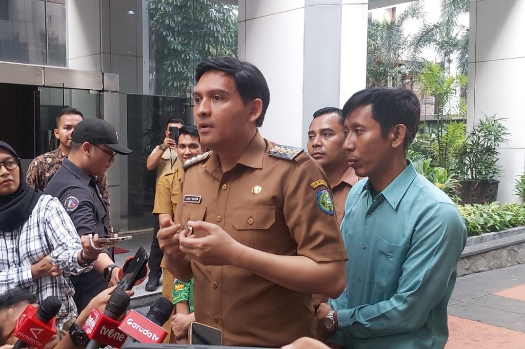 Kemendagri Tentukan Sanksi untuk Lucky Hakim dalam 14 Hari