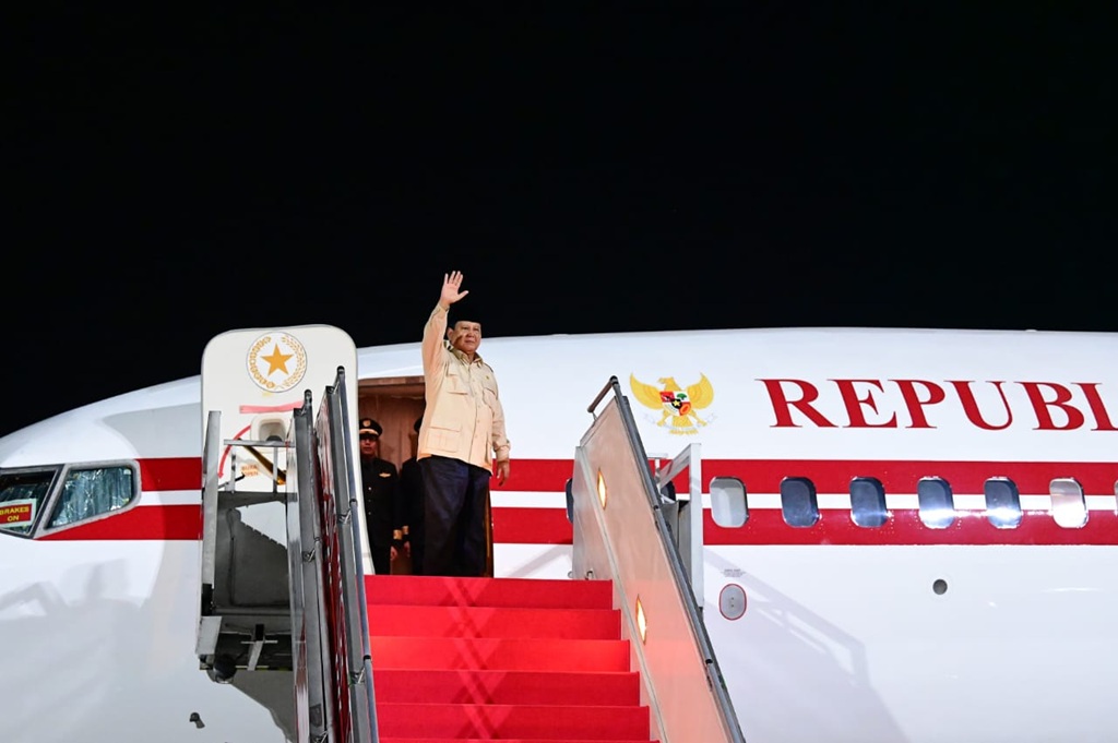 Prabowo Bertolak ke China, Penuhi Undangan Xi Jinping