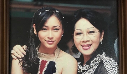 Titiek Puspa Meninggal Dunia, Inul Daratista Sangat Berduka: Selamat Jalan Eyang