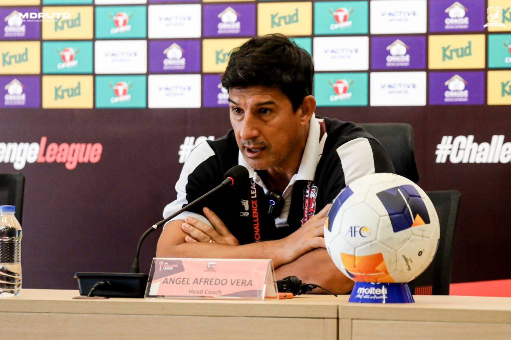 Angel Alfredo Vera Resmi Dipertahankan Madura United, Minta Rekrut Pemain Muda
