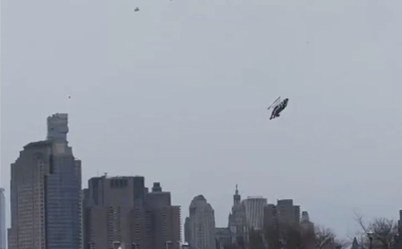 Terekam Kamera, Detik-Detik Helikopter Bawa Turis Jatuh Tewaskan 6 Orang