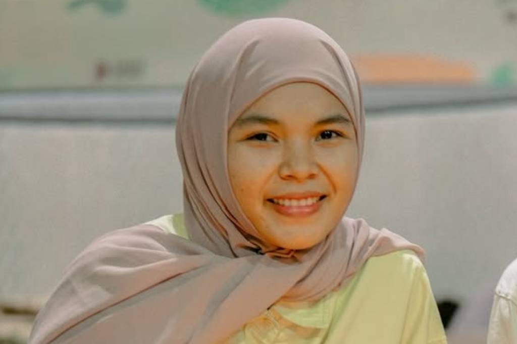 Profil dan Biodata Komang Ade Widiandari: Sosok Inspiratif di Balik Lagu Viral 'Komang' Karya Raim Laode