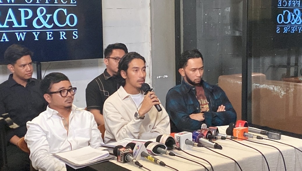 Abidzar Ancam Laporkan Netizen yang Hina Ibunya, Kasih Waktu 2x24 Jam Klarifikasi