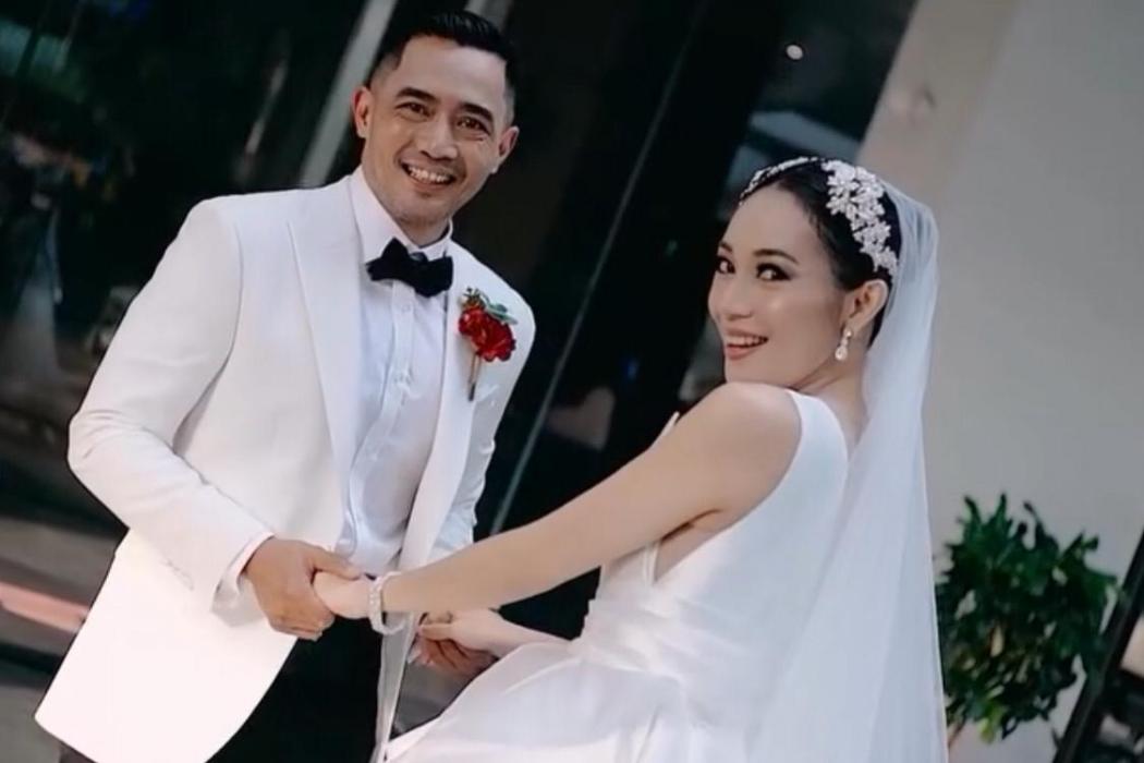 Selamat, Istri Yama Carlos Melahirkan Anak Perempuan