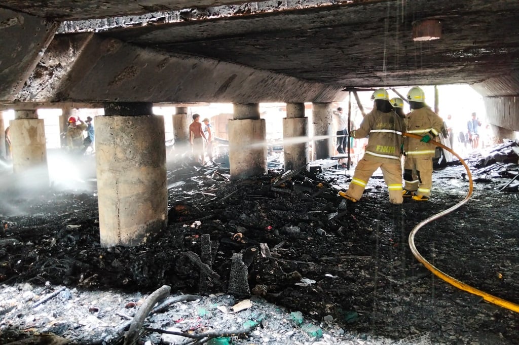 Kebakaran Dekat Stadion JIS, Jalan Tol di Papanggo Macet