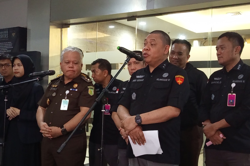 Kejagung Geledah 3 Lokasi terkait Kasus Suap Vonis Lepas Perkara CPO, Sita Mercy-Brompton