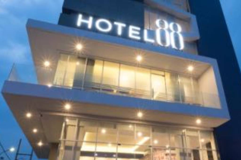 10 Tempat Staycation di Bekasi yang Tawarkan Pengalaman Unik dan Berkesan