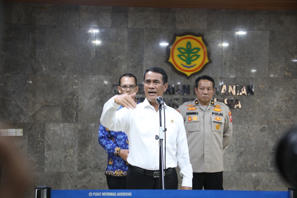 Mentan Amran Ungkap Pengamat Terlibat Kasus Proyek Fiktif Rp5 Miliar, Siapa?