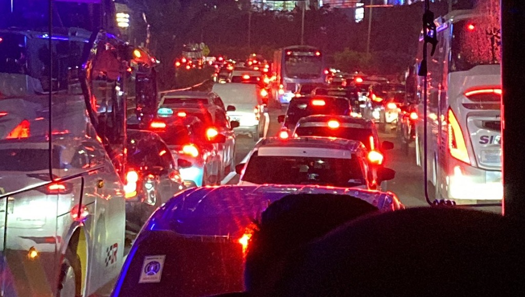 Macet Horor di Jakarta Utara, Tanjung Priok Lumpuh