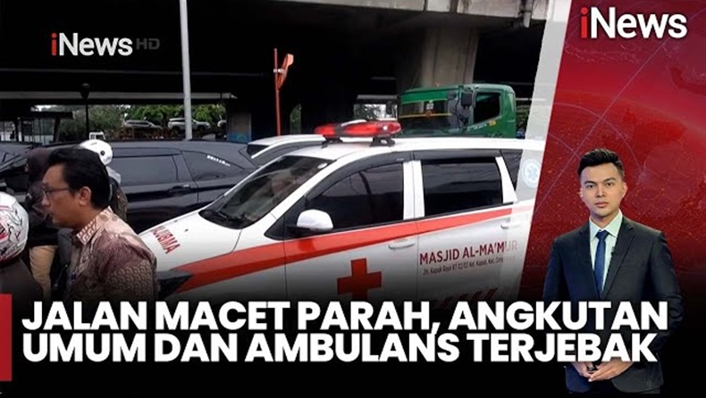 Macet Parah di Tanjung Priok, Ambulans Bawa Pasien Terjebak Berjam-jam