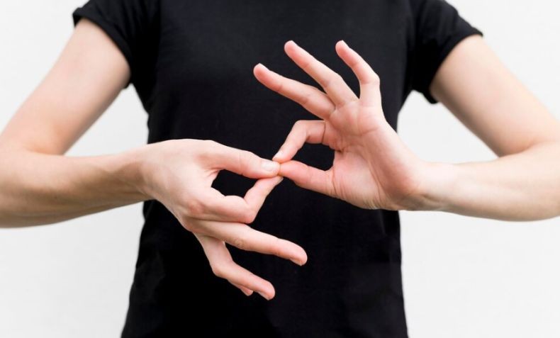 Ada-Ada Saja! Perempuan ini Pura-Pura Bisu 16 Tahun agar Dapat Tunjangan Disabilitas 