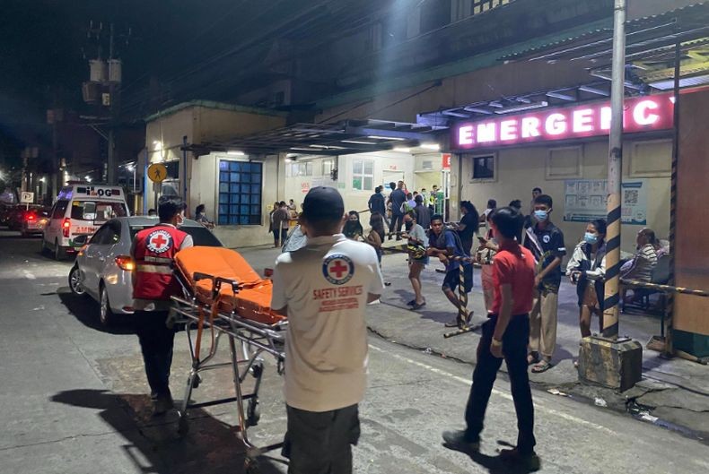 Mobil Seruduk Kerumunan Jemaat Prosesi Jumat Agung, 2 Orang Tewas