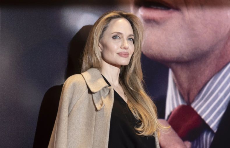 Aktris Hollywood Angelina Jolie Dukung Palestina, Posting Penderitaan Warga Gaza di Instagram