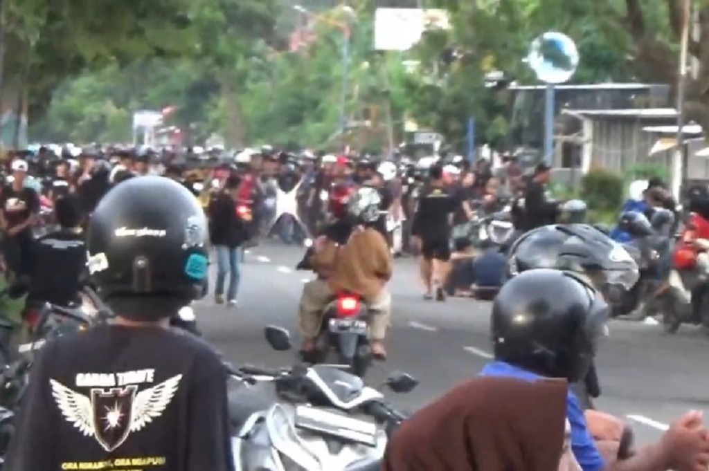 Mencekam! Bentrok 2 Perguruan Silat di Magetan, Apa yang Sebenarnya Terjadi?