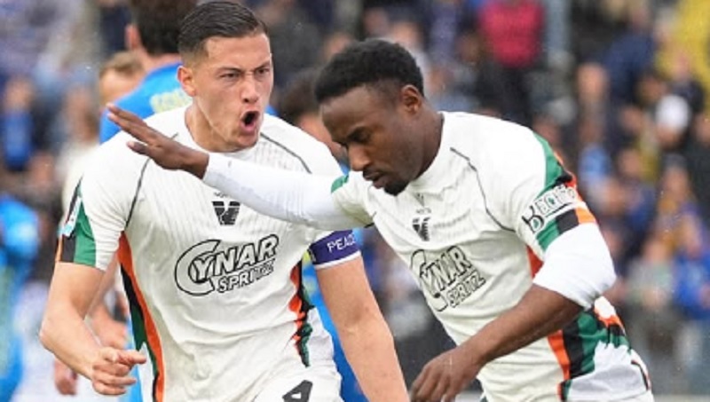 Jay Idzes Ungkap Ruang Ganti Venezia Mencekam usai Diimbangi Empoli 