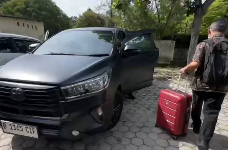 KPK Geledah Disperkim Lampung Tengah terkait OTT Dinas PUPR OKU
