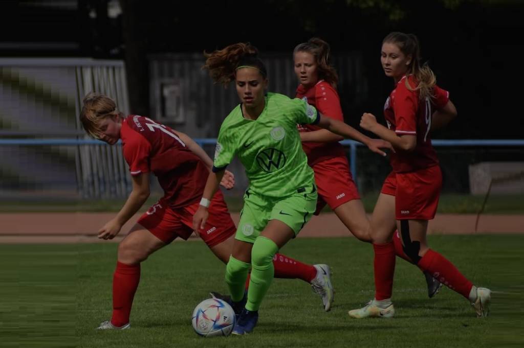 Biodata Djenna de Jong, Pesepak Bola Putri Keturunan Indonesia yang Batal Dinaturalisasi
