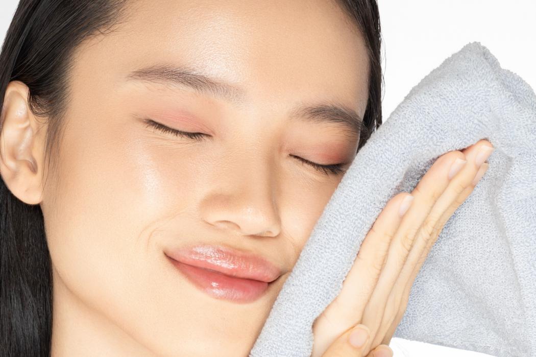 3 Hal yang Perlu Dilakukan Sebelum Berolahraga, Jangan Skip Skincare!