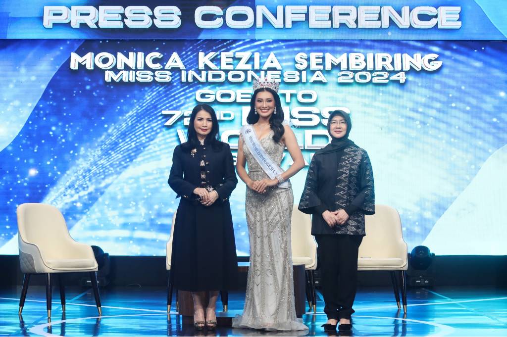 Liliana Tanoesoedibjo Bangga Miss Indonesia 2024 Monica Sembiring Bawa Budaya Nusantara di Miss World 2025