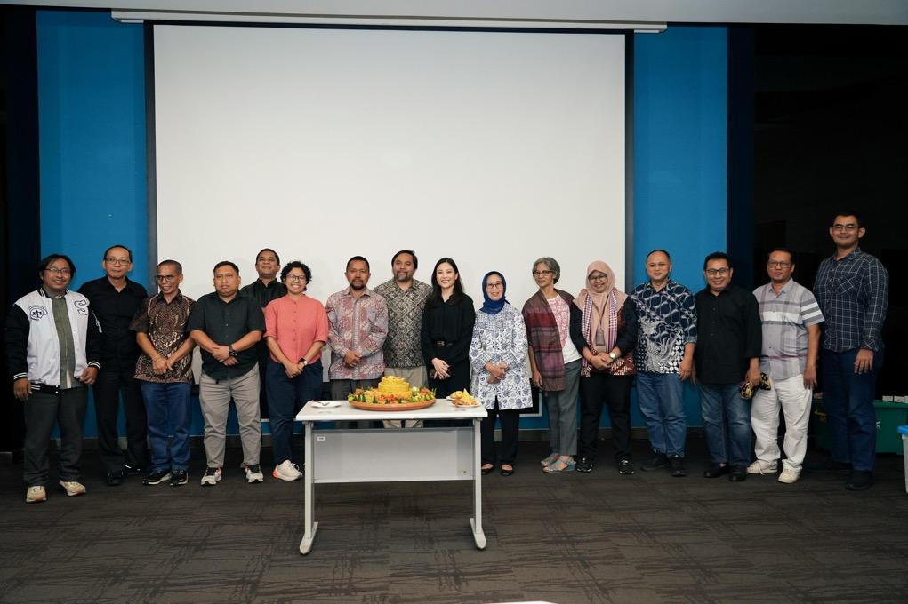 AMSI Gelar Syukuran HUT ke-8: Diskusi Media, Halalbihalal hingga Potong Tumpeng