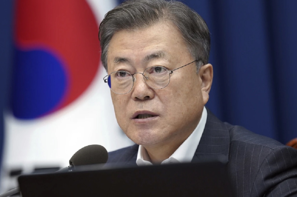 Mantan Presiden Korsel Moon Jae-in Didakwa Korupsi gegara Menantu