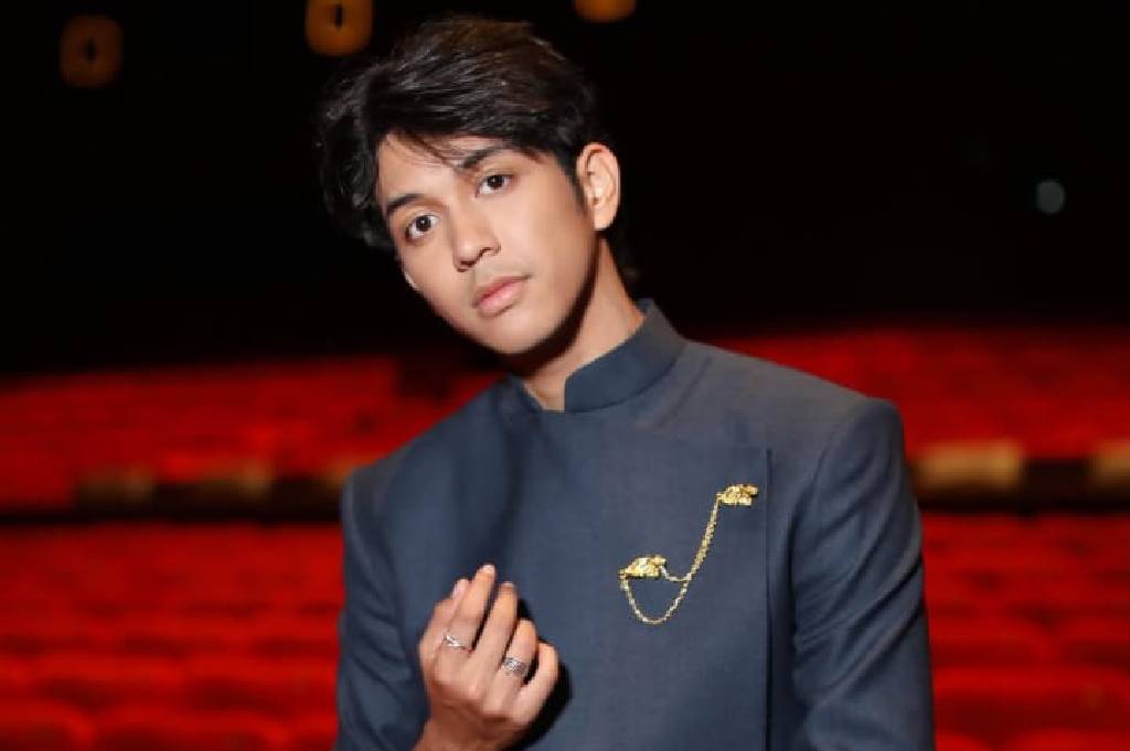 Profil dan Biodata Abun Sungkar, Aktor Muda Berbakat Keturunan Arab-Indonesia Kelahiran Bogor