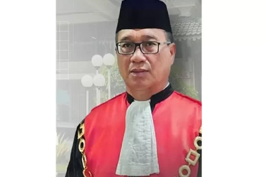 Rekam Jejak Hakim Sidang Gugatan Ijazah jokowi, Pernah Vonis Eks Wali Kota Bima
