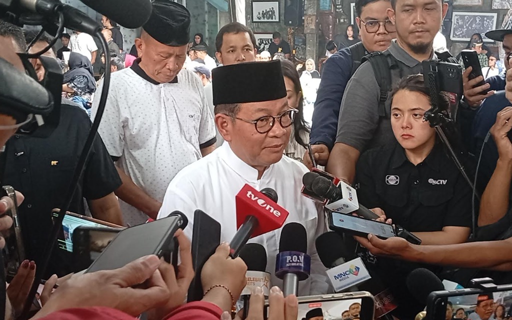 Pramono-Rano Melayat ke Rumah Duka Bunda Iffet: Kontribusinya Luar Biasa