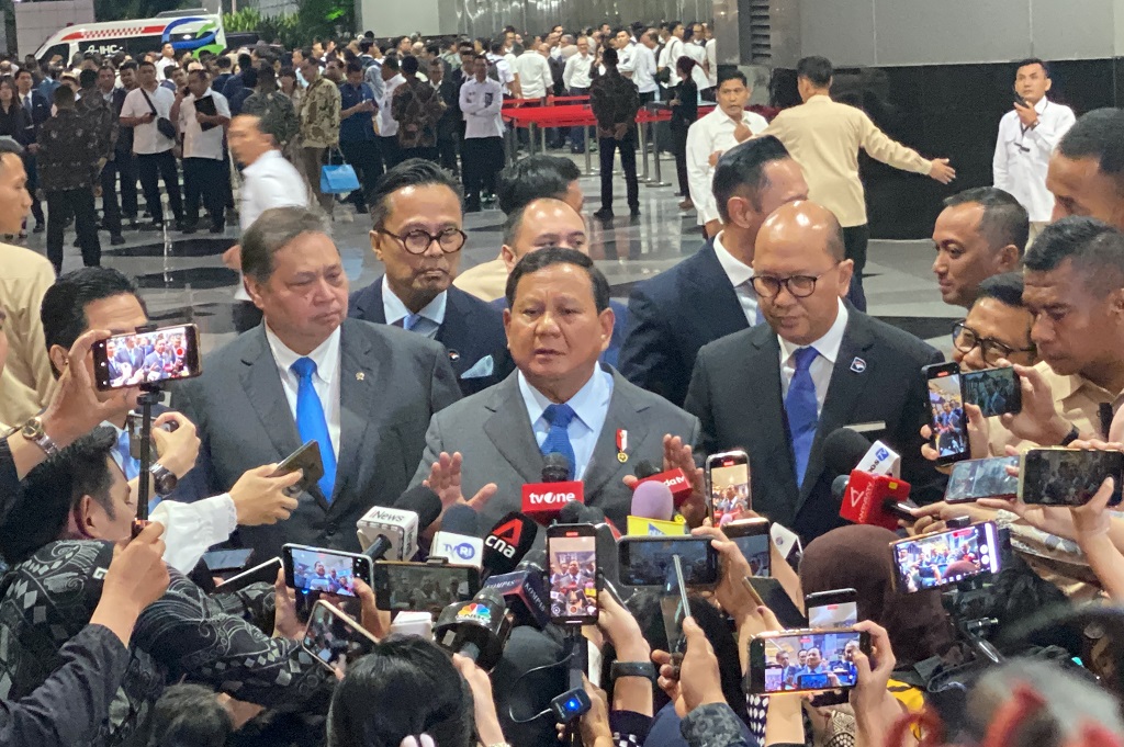 Prabowo Beri Arahan di Townhall Meeting Danantara: Saya Banyak Negur Direksi