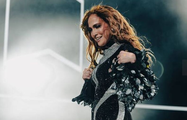 Heboh, Konser J-Lo Berjarak Hanya 80 Km dari Kota Makkah Picu Kecaman Netizen