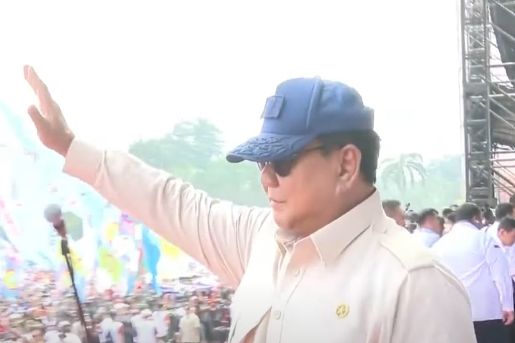 Prabowo Hadiri Peringatan May Day 2025 di Monas, Sapa Para Buruh
