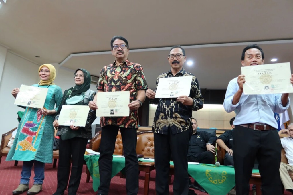 Profil Johan Teman Seangkatan Jokowi di UGM, Ungkap Fakta Mengejutkan soal Ijazah