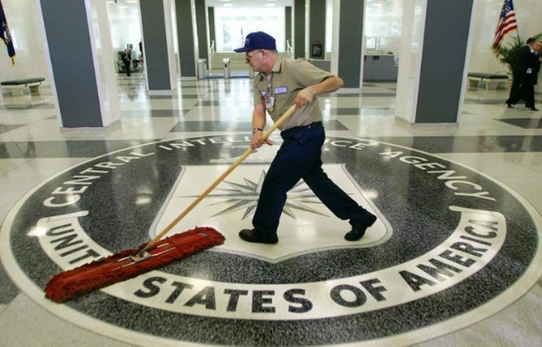 Markas CIA Sempat Mencekam Setelah 2 Staf Kedubes Israel Ditembak Mati di Washington DC