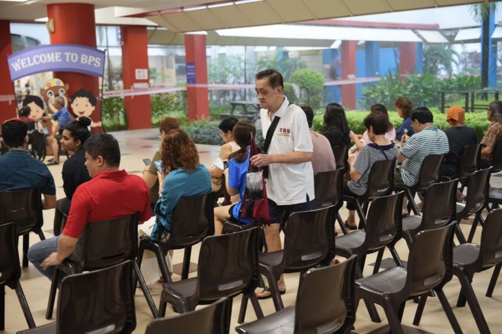 Singapura Gelar Pemilu Hari Ini, Ujian Pertama bagi PM Lawrence Wong