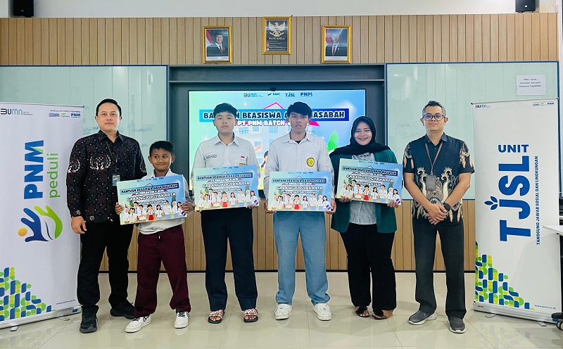 Wujudkan Masa Depan Cerah, PNM Salurkan Beasiswa Pendidikan bagi 2.800 Anak Nasabah