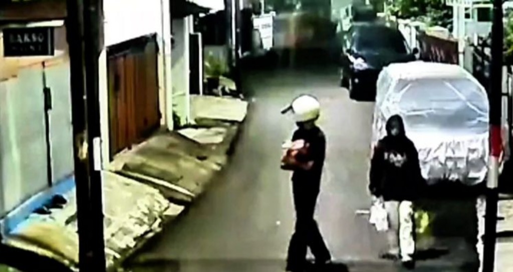 Polisi Tangkap Pasangan yang Terekam CCTV Buang Bayi di Pulogadung, Ini Identitasnya