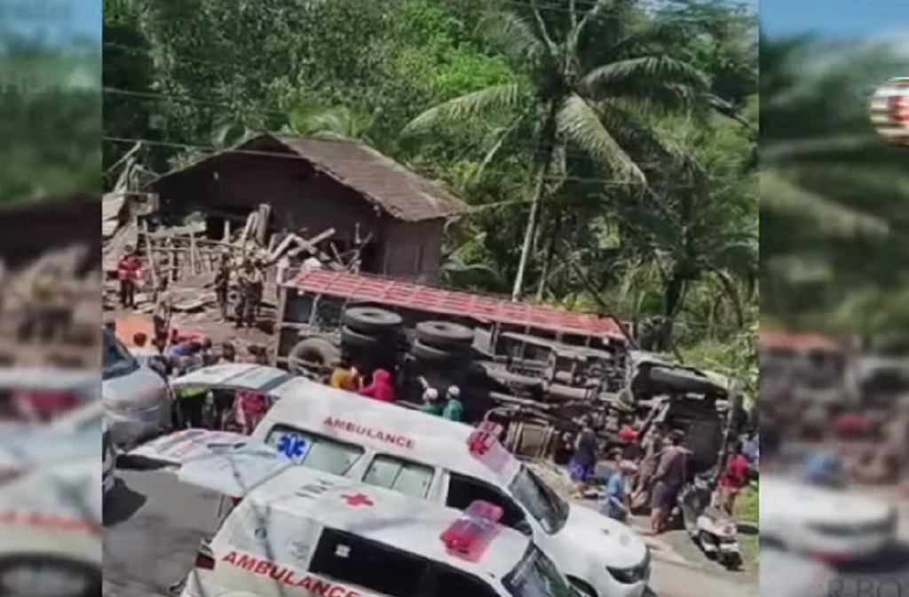 TKP Maut Truk Tabrak Angkot di Purworejo, Turunan Curam dan Menikung