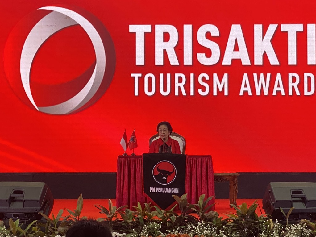 Megawati Sentil Kader PDIP soal Hasil Pemilu 2024: Babak Belur Begitu