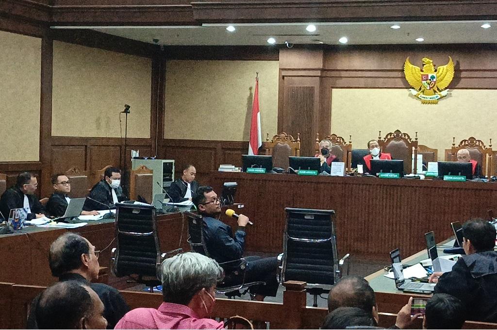 Penyidik KPK Ungkap Hasto Talangi Suap Harun Masiku Rp400 Juta, Ada Buktinya