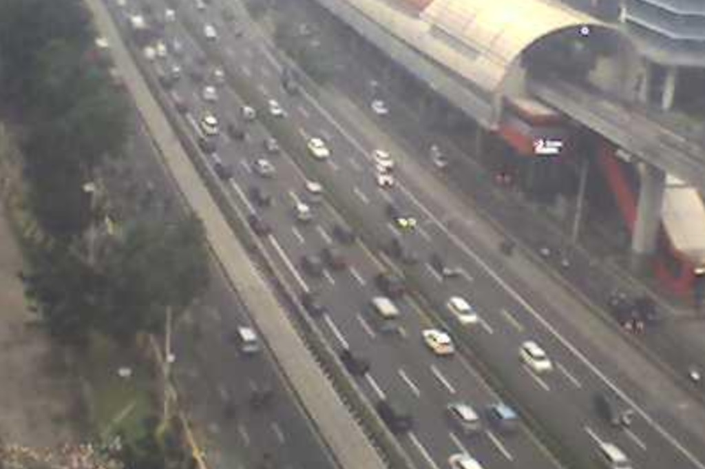 Long Weekend Waisak, Lalu Lintas di Sejumlah Ruas Tol Dalam Kota Padat