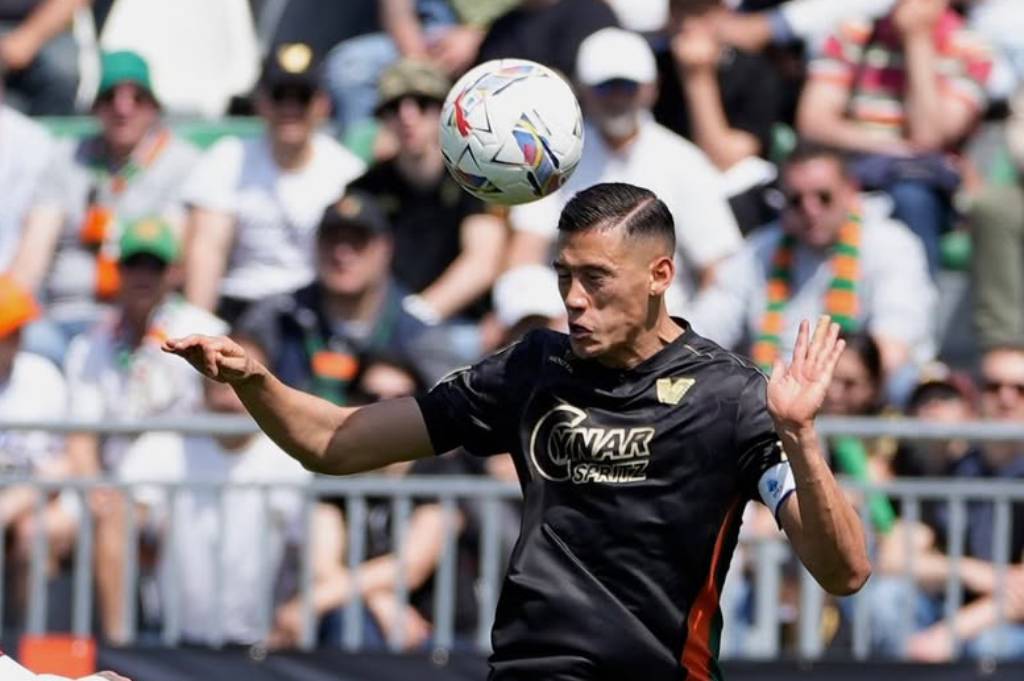 Jay Idzes Selangkah Lagi Gabung Sassuolo, Proses Transfer Hampir Rampung