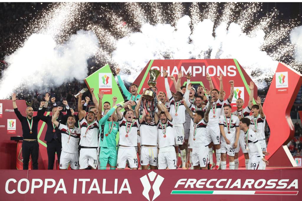 Bungkam AC Milan, Bologna Juara Coppa Italia 2024-2025 Akhiri Penantian 51 Tahun