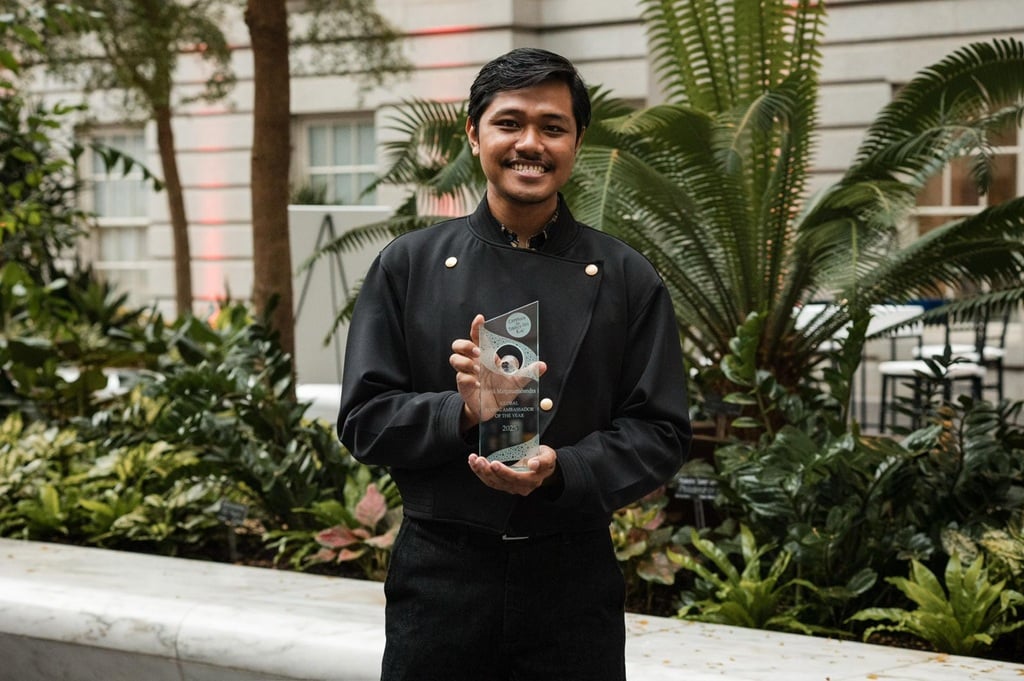 Advokasi Kesehatan Masyarakat, Manik Marganamahendra Sabet Penghargaan Global Young Ambassador of the Year 2025