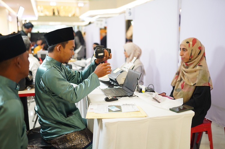 Imigrasi se-Kepri Gelar Layanan Eazy 1000 Passport, Beri 60 Paspor Gratis