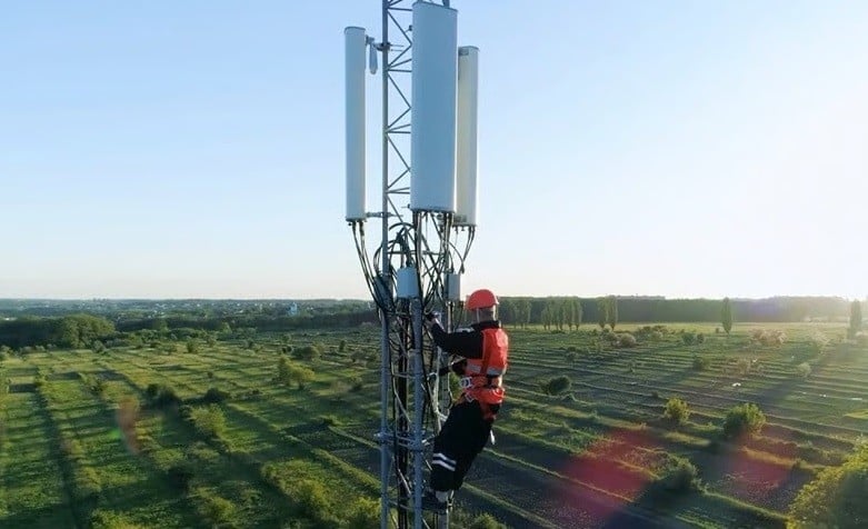 Efisiensi, Perusahaan di Indonesia mulai Migrasi Manfaatkan Teknologi AI