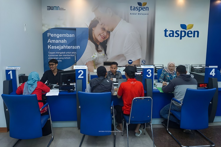 TASPEN Pastikan Gaji ke-13 Disalurkan Tepat Waktu kepada Penerima Pensiun