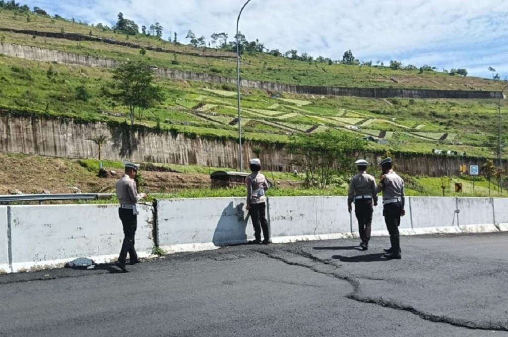 Pergerakan Tanah di Tol Cisumdawu, 60 Rumah Warga di Sumedang Terancam Longsor