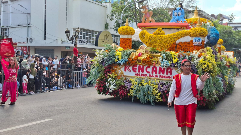 Kencana Ahlinya Baja Ringan Hadir di HUT Surabaya ke-732!